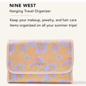 Nine West Hanging Organizer